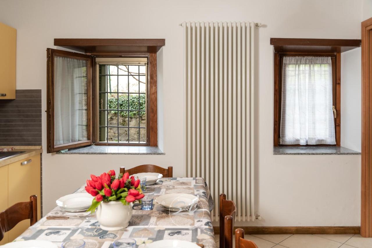 Feel At Home - Villa Verbena Monasterolo del Castello Luaran gambar